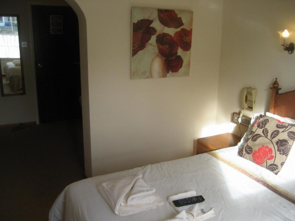 Priory Lodge Hotel image 11