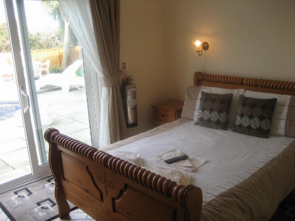 Priory Lodge Hotel image 13